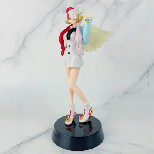 One piece Uta The Diva( Daughter of Shanks)19 cm